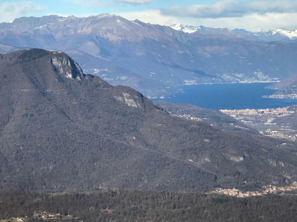 Lakeside Lago Maggiore Monvalle Exterior photo